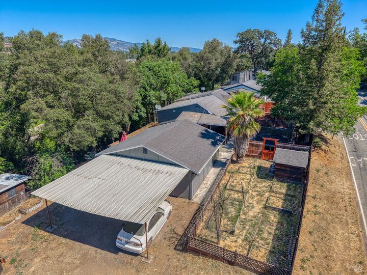Property Photo:  6240 Eastside Calpella Road  CA 95482 