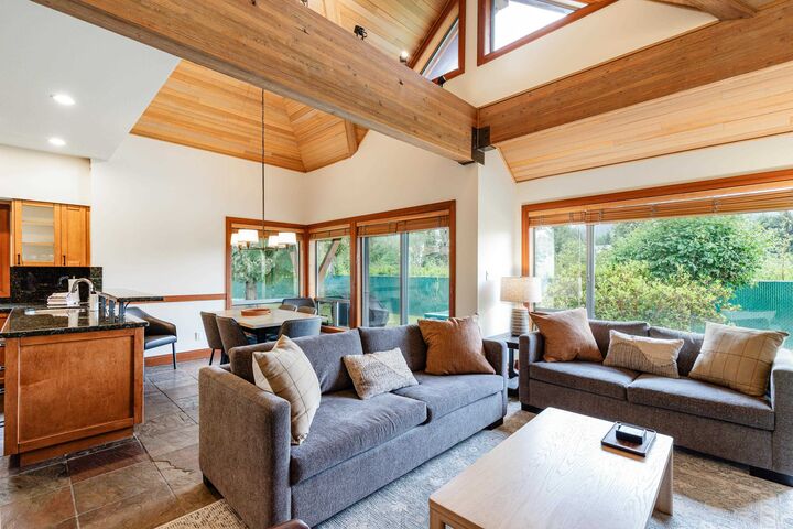 Property Photo: 4728 A Settebello Drive BC V8E 0Z4