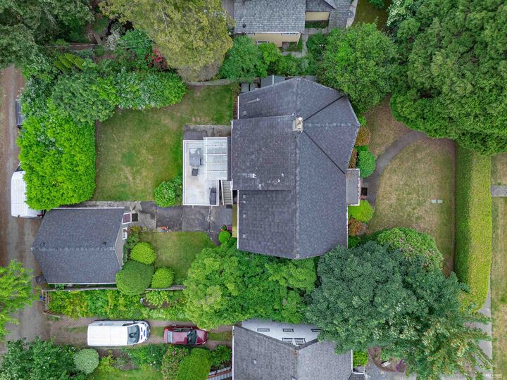 Property Photo: 1049 W 33rd Avenue BC V6M 1A1