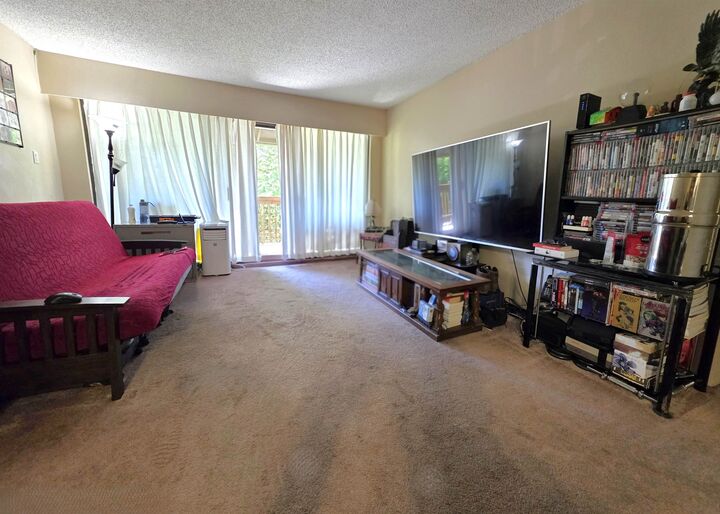 Property Photo: 14945 100 Avenue 312 BC V3R 1J6