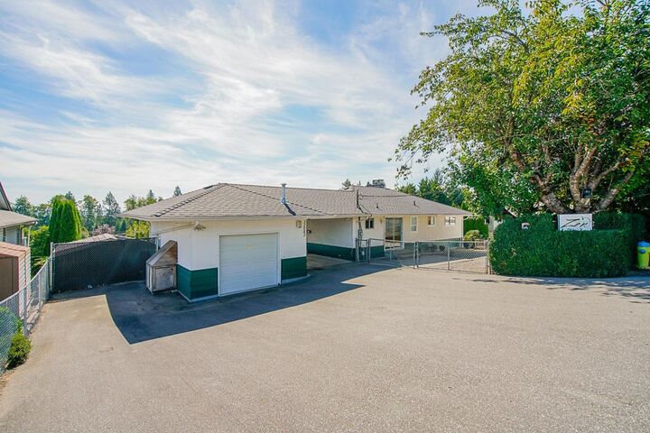 Property Photo: 32582 Fleming Avenue BC V2V 2G9