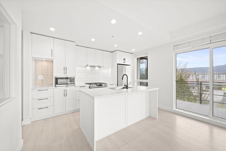 Property Photo: 3038 St George Street 405 BC V3H 0L3