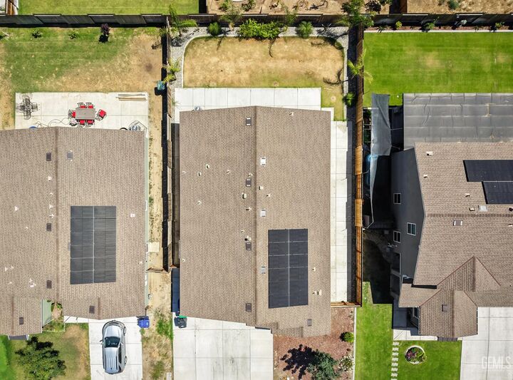 Property Photo: 5917 Vespucci Avenue CA 93313