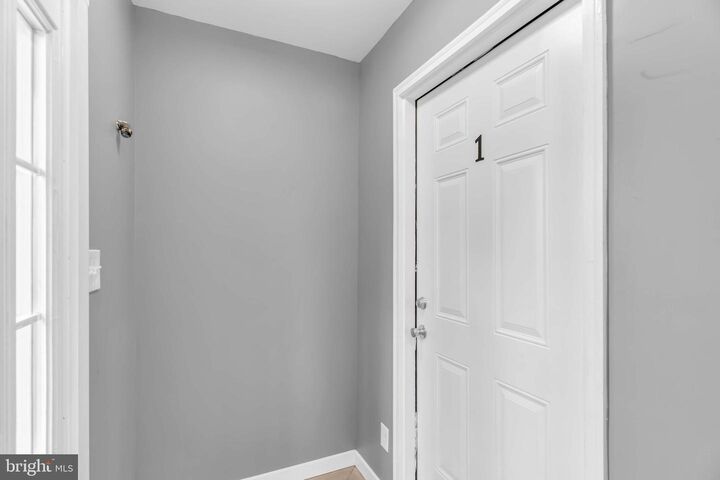 Property Photo:  1505 W Street SE 1  DC 20020 
