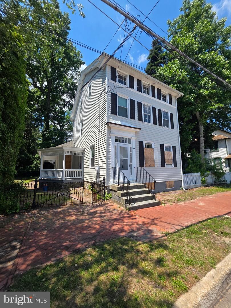 Property Photo: 277 E Broadway NJ 08079
