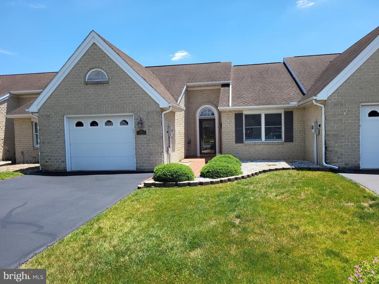 Property Photo: 59 Sanibel Lane PA 17201