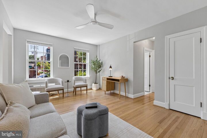 Property Photo: 715 S Washington Street A-32 VA 22314