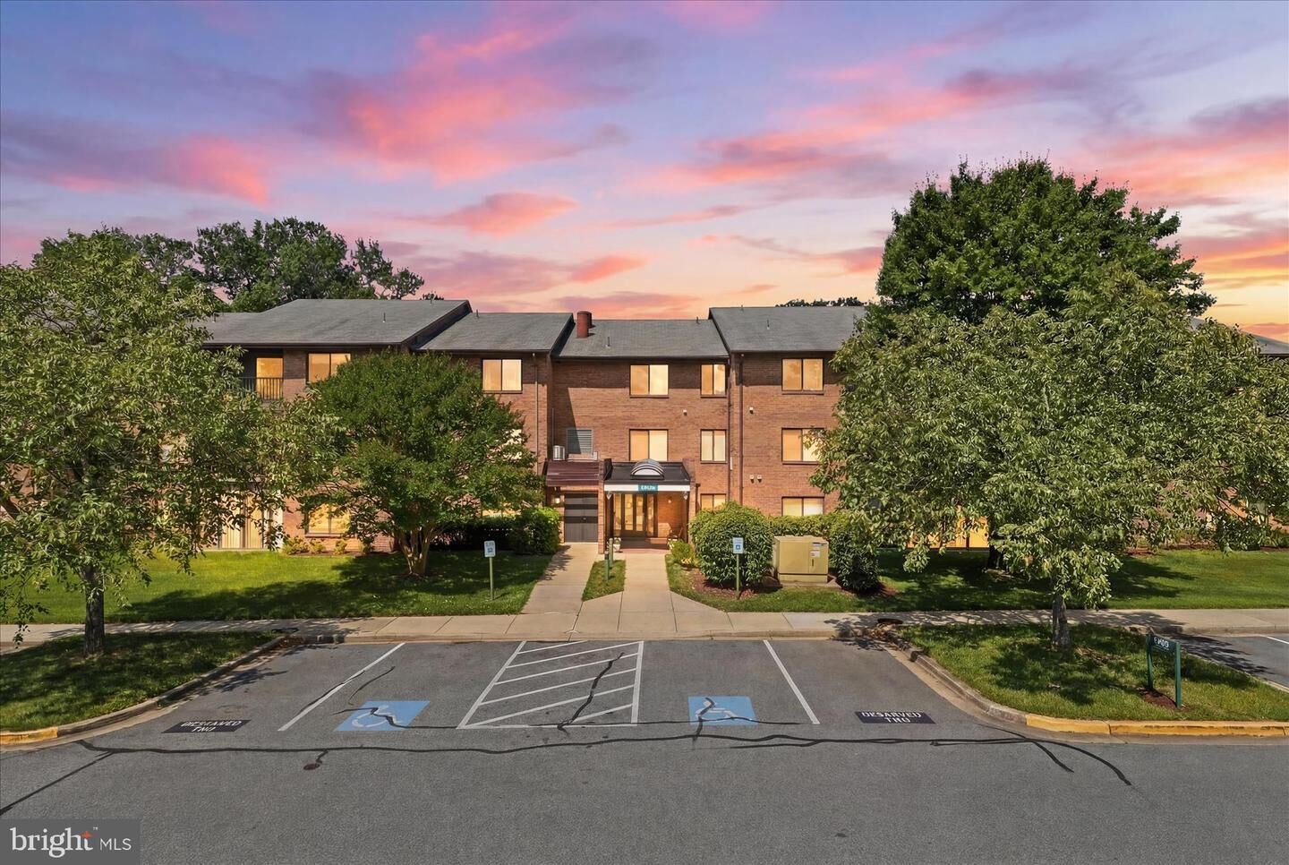Property Photo:  15300 Pine Orchard Drive 85-2E  MD 20906 