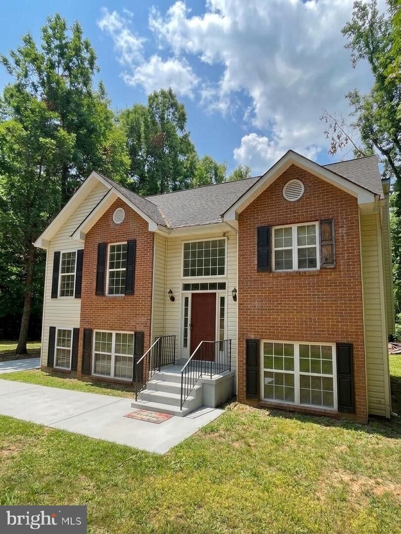 Property Photo:  2535 Smith Point Road  MD 20662 