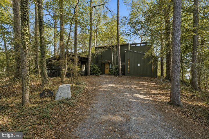 Property Photo:  13181 River View Drive  MD 20657 