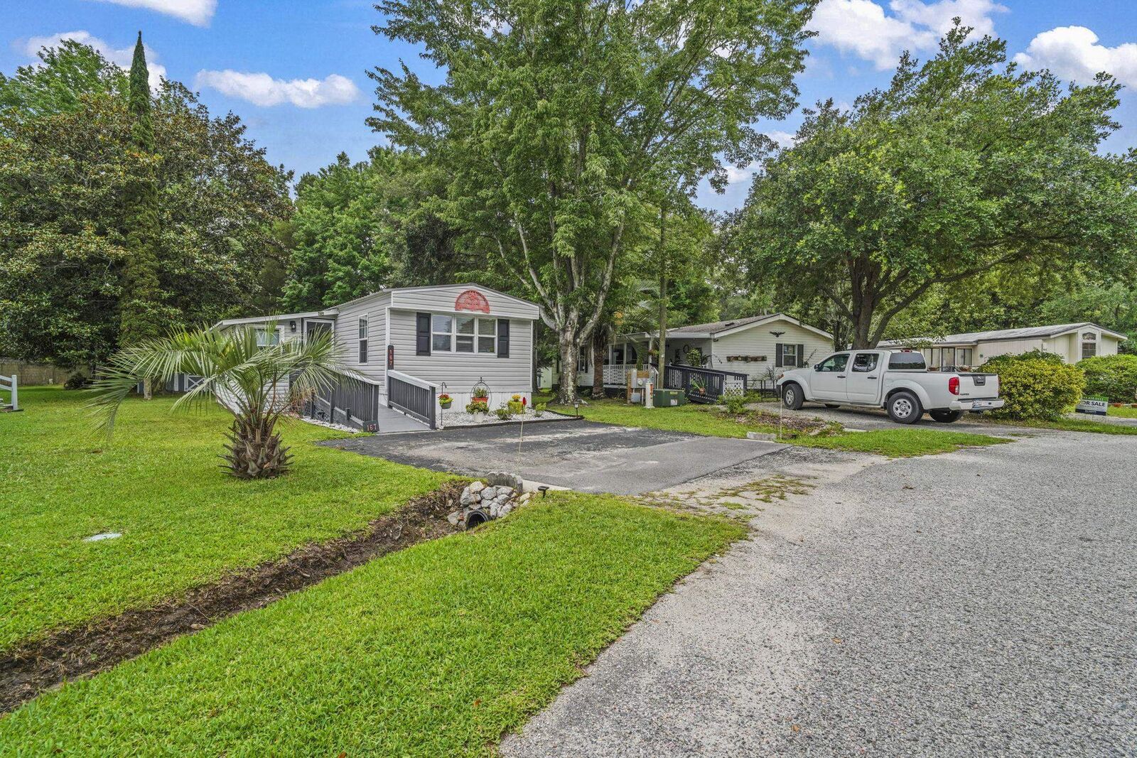 Property Photo: 167 Crooked Island Circle SC 29576