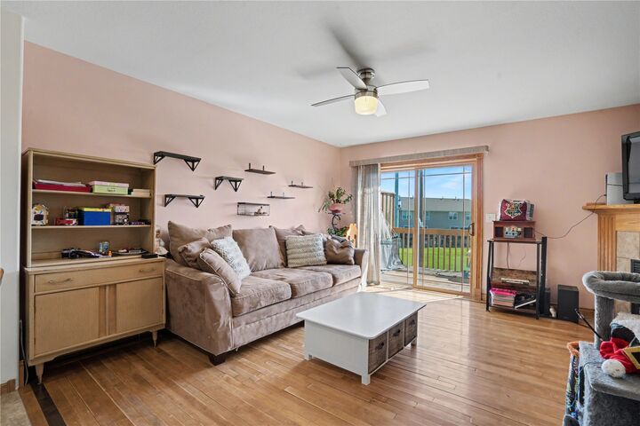 Property Photo: 3840 37th Avenue SW E IA 52404