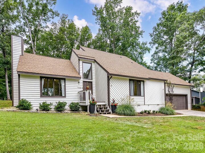 Property Photo:  7908 Serendipity Lane  NC 28277 