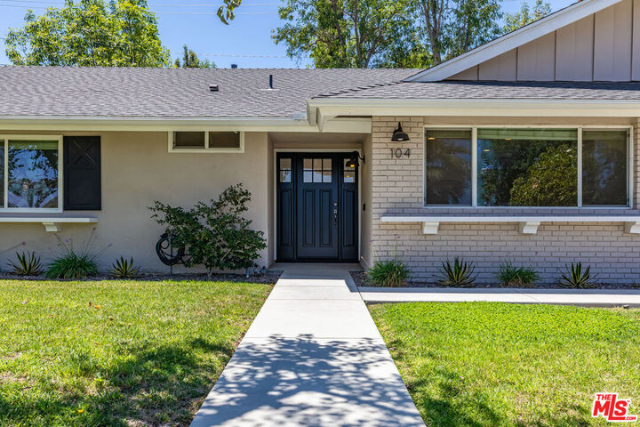 Property Photo: 104 Tarkio St CA 91360