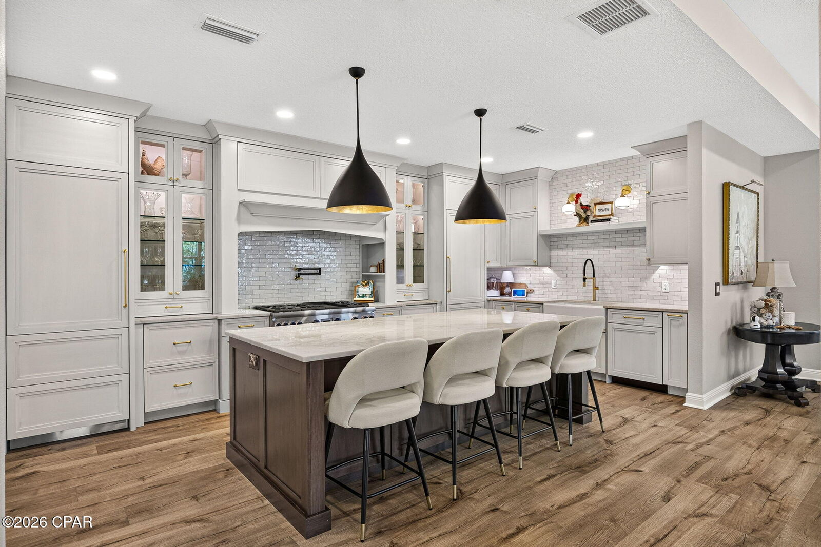 Property Photo: 9050 Parrot Place FL 32413