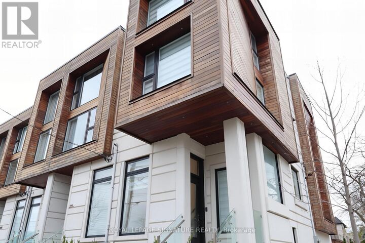 Property Photo: 3062 Bayview Avenue ON M2M 3R7