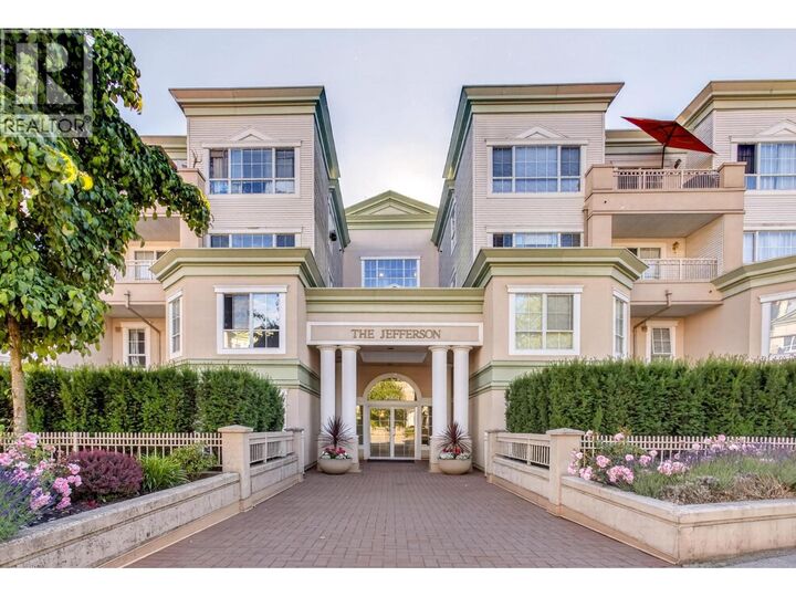 Photo de la propriété:  2960 Princess Crescent 103  BC V3B 7P2 
