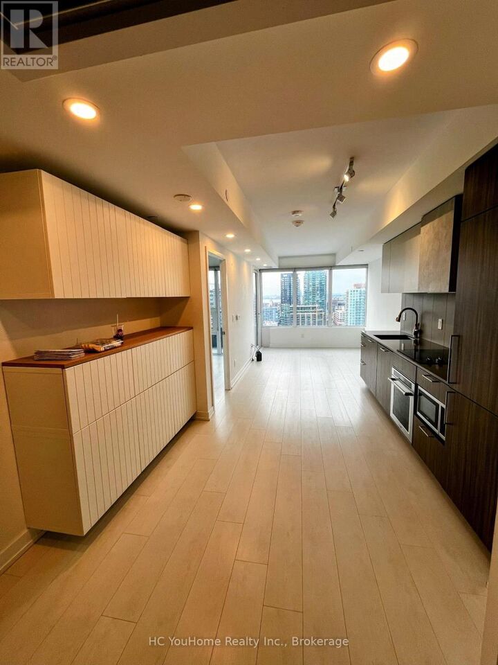 Property Photo:  19 Western Battery Road 2510  ON M6K 0E3 