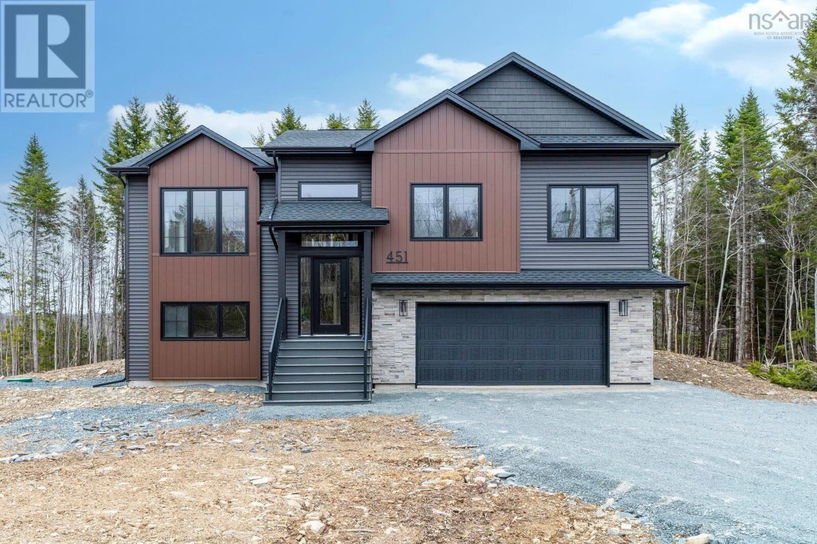Property Photo: 451 Zaffre Drive 5127 NS B4E 0X4