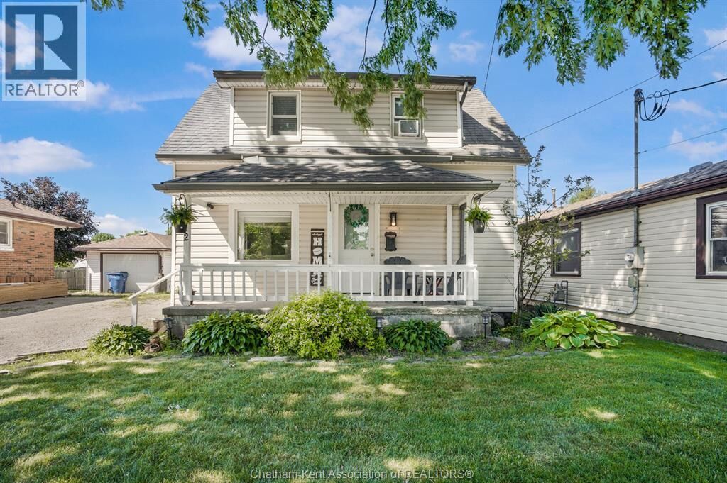 Property Photo:  12 Houston Street  ON N7M 2Z9 