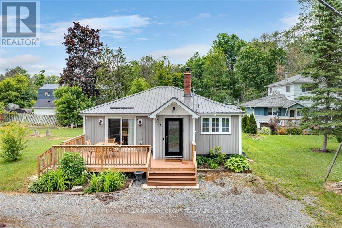 Property Photo: 21 Lakeshore Road ON L0E 1N0