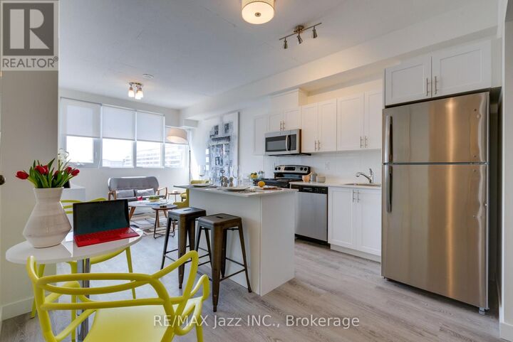 Property Photo:  100 Bond Street East 719  ON L1G 0E6 