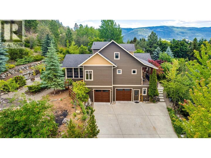 Property Photo: 677 Cypress Drive BC V1B 3Y5