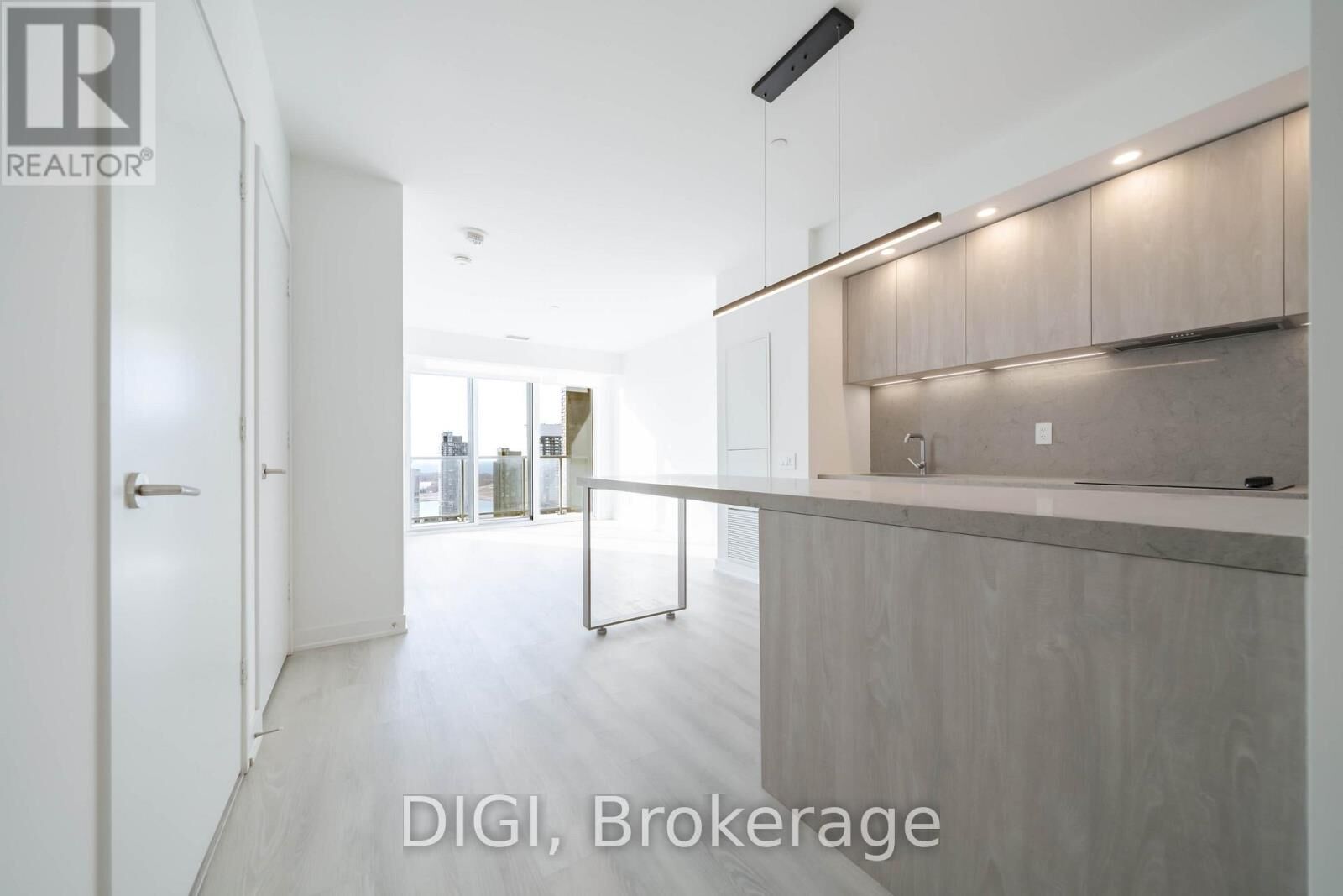 Property Photo:  57 Spadina Avenue 711  ON M5V 0T9 