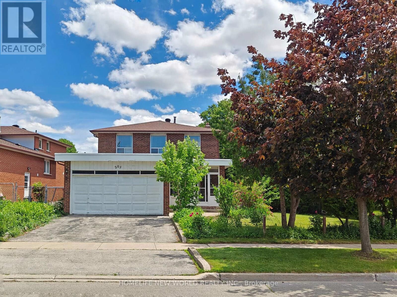 Property Photo:  205 Risebrough Circuit  ON L3R 3J1 