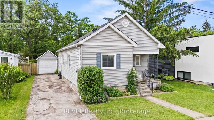 Property Photo:  20 Monck Street  ON L2S 1L6 