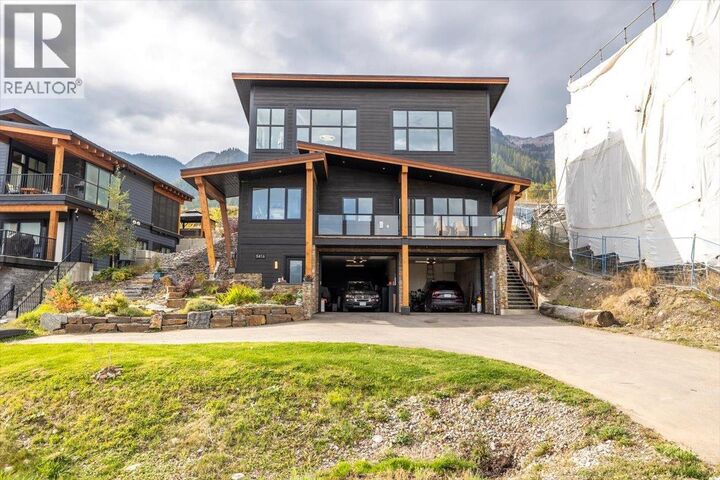 Property Photo: 5416 Resort Drive BC V0B 1M6
