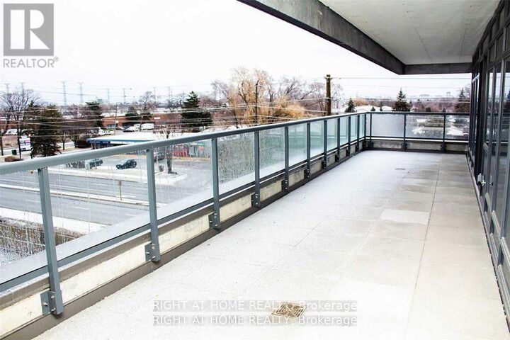 Property Photo:  1480 Bayly Street 413  ON L1W 1L8 