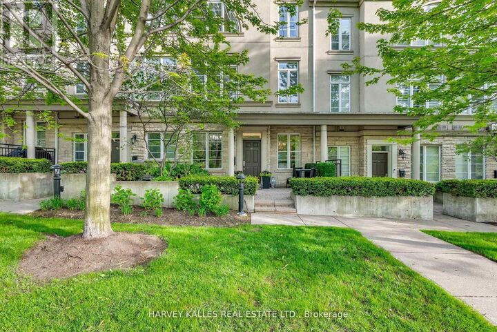 Property Photo:  51 York Mills Road 313  ON M2P 1B6 