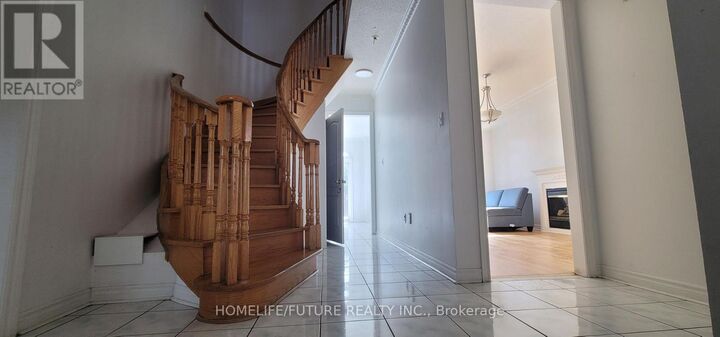 Property Photo:  24 Hoake Road  ON L3S 3Z5 
