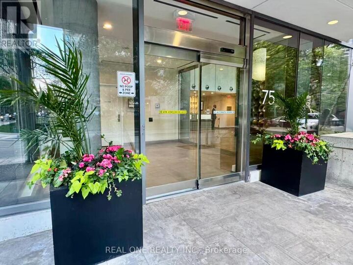 Property Photo:  75 St Nicholas Street 2205  ON M4Y 0A5 