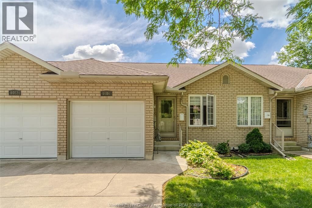 Property Photo:  1086 Lexington Circle  ON N8S 4T3 