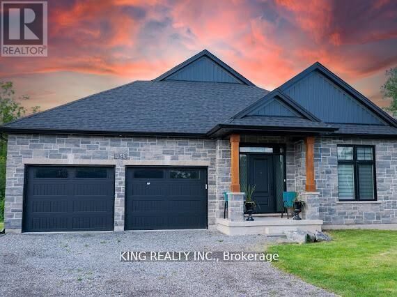 Property Photo: 1043 Kettle Court ON L2A 0E7