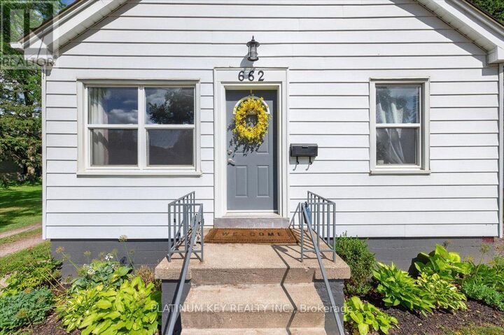 Property Photo:  662 King Street  ON N0L 1W0 