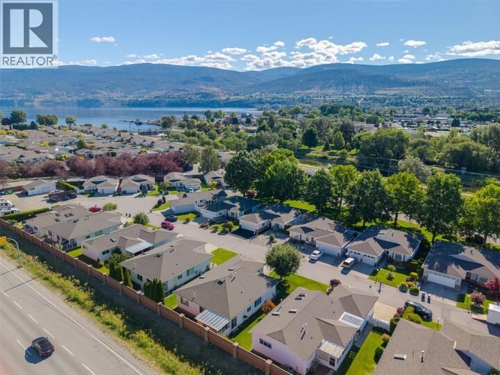 Property Photo: 331 Falcon Drive BC V2A 8K6