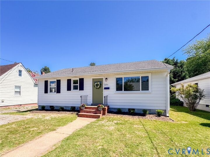 Property Photo: 2311 Maplewood Road VA 23228