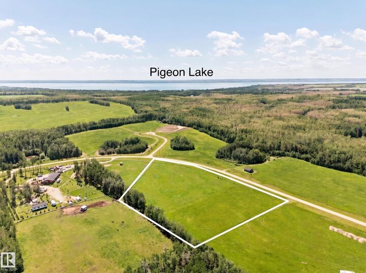 Property Photo:  281029 Hwy 616  AB T0C 2C0 