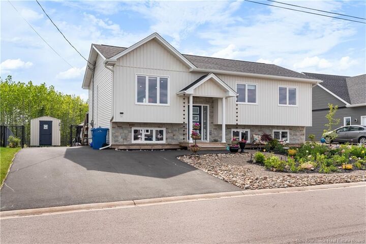 17 Robert — photo 1