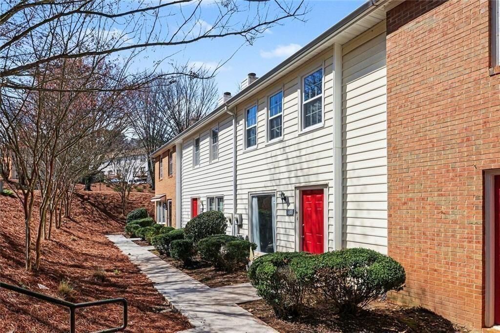 Property Photo:  161 Holcomb Ferry Road  GA 30076 
