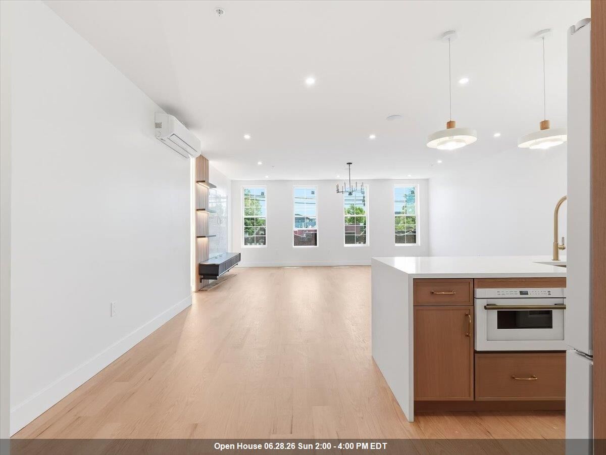 Property Photo:  1123 Summit Ave 3  NJ 07307 