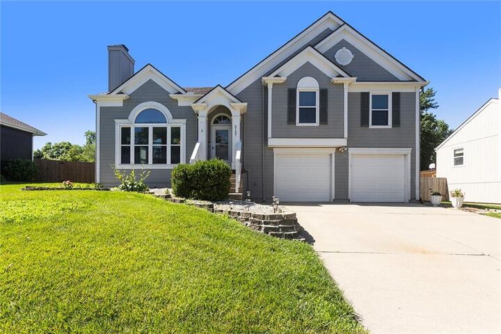 Property Photo: 2137 7th Street MO 64063