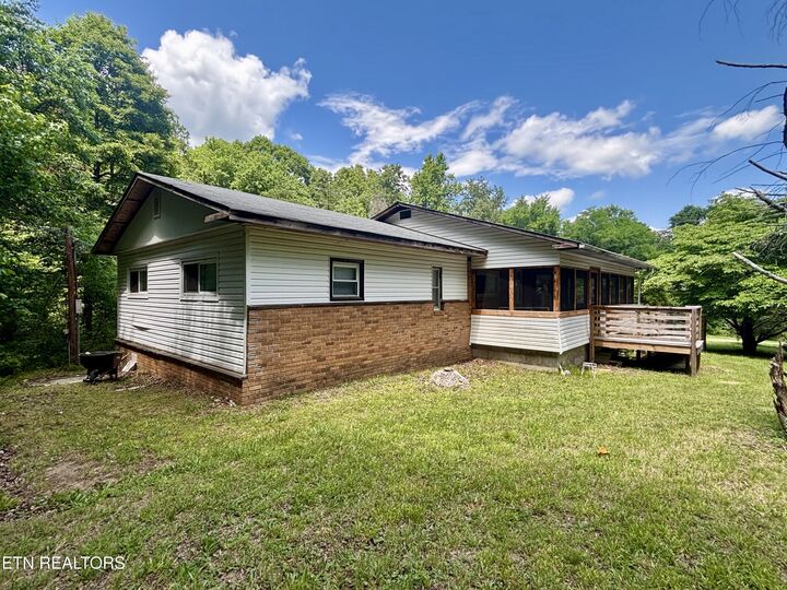 Property Photo:  194 Woody Lane  TN 37763 