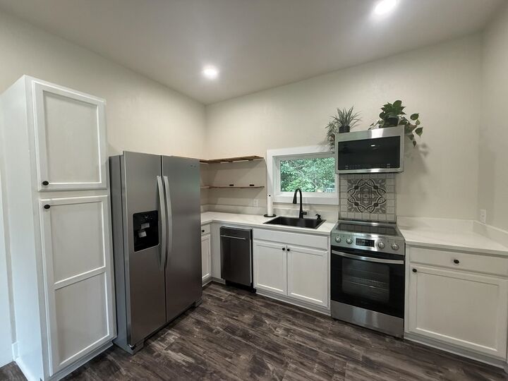 Property Photo: 134 Cr 4560 TX 75494