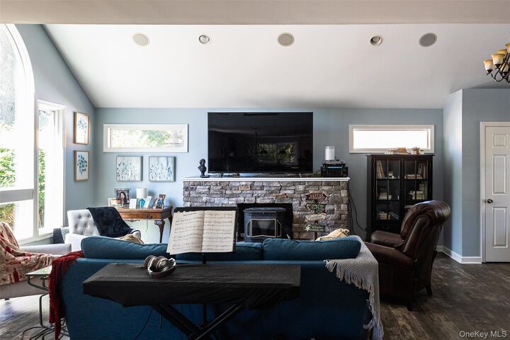 Property Photo:  116 6th Street  NY 11780 