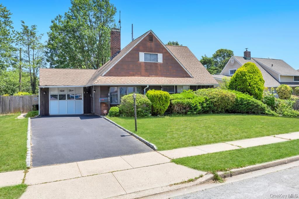 Property Photo: 53 Bridle Lane NY 11801