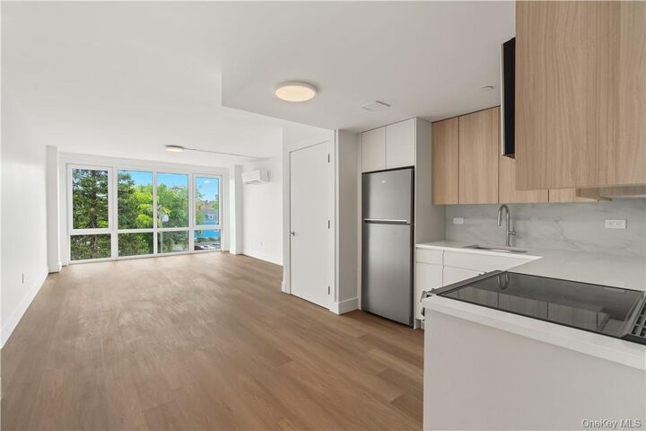 Property Photo:  1 Lyon Place 103  NY 10601 